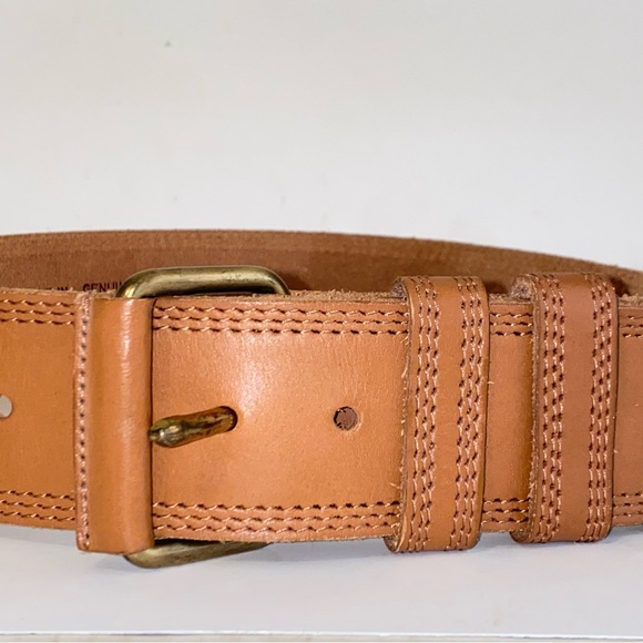 Liz Claiborne 2" Wide Tan Genuine Leather Triple Stitched Edge Belt - Picture 3 of 11